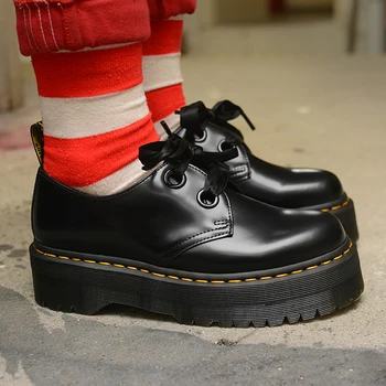  Martens Ženska'shoes HOLLY ŽENSK USNJE PLATFORMA ČEVLJI Doc Moda in prosti čas trend žensk postavil čevlji